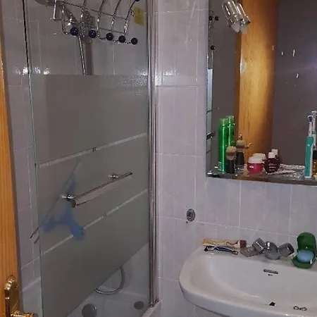 Modern With Pool On The Floor, Near The Y Bedrooms Daire