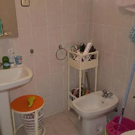 Modern With Pool On The Floor, Near The Y Bedrooms Daire *